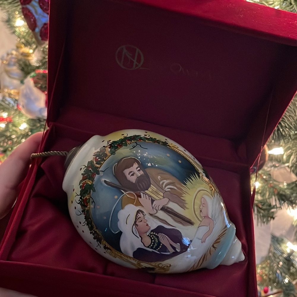 Authentic w/ Certificate hand painted Christmas ornament by artist Peggy Abrams